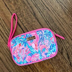 Lilly Pulitzer wristlet NWT so cute!